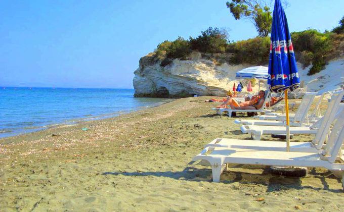 Вулканический песок, Губернаторский пляж, Лимасоол. Кипр