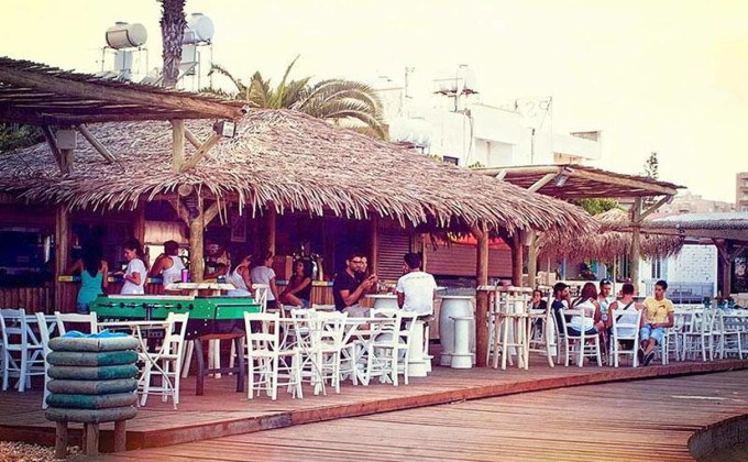 Кафе на пляже Marcello’s Beach Barпляж, Пантаху, Айя-Напа, Кипр