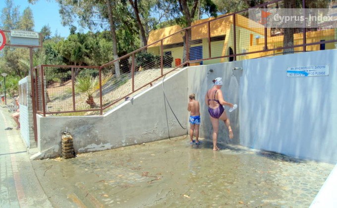 Бесплатный душ с пресной водой, Афродайт, Лимассол, Кипр