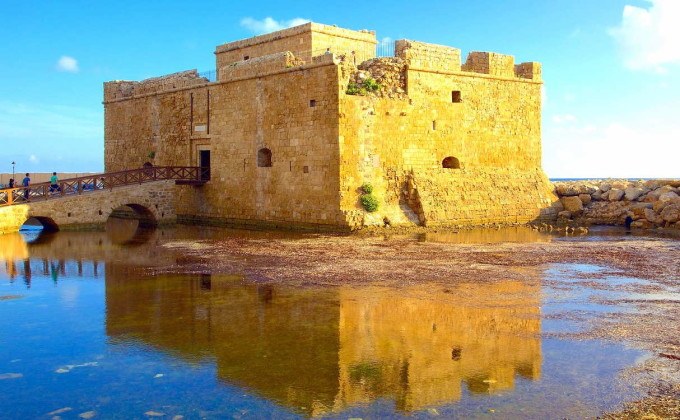 Замок Medieval Castle of Paphos, Пафос, Кипр