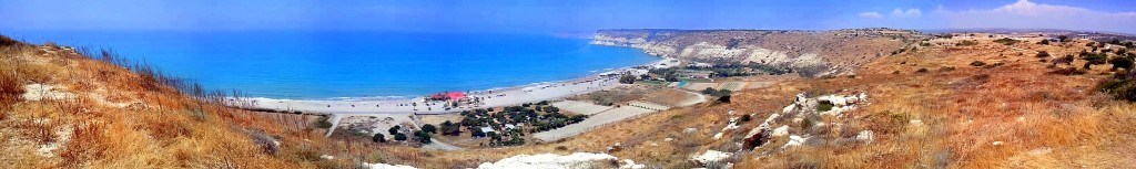 Вид с парка Курион на пляж и море, Лимассол, Кипр