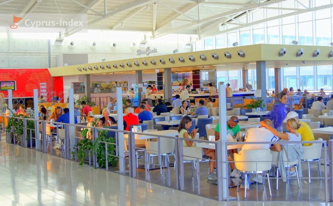 Кафе "Dinner Onair" в аэропорту Ларнака, Кипр