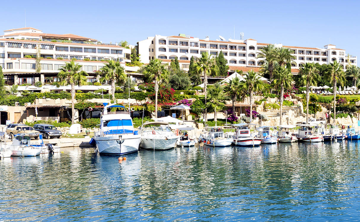 Отели Кипра, Отели Пафоса: Coral Beach Hotel & Resort 5*