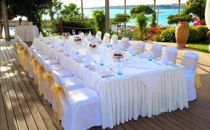 Свадебные торжества в ресторанах отеля - Coral Beach Hotel