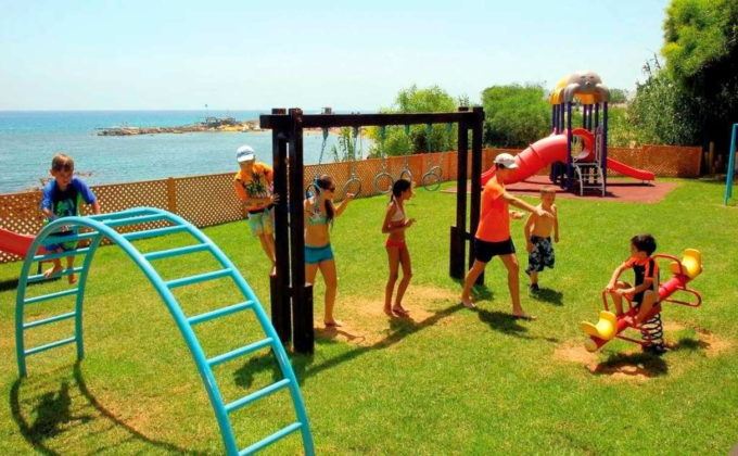 Детская площадка,Golden Cost Hotel 4*, Протарас, Кипр