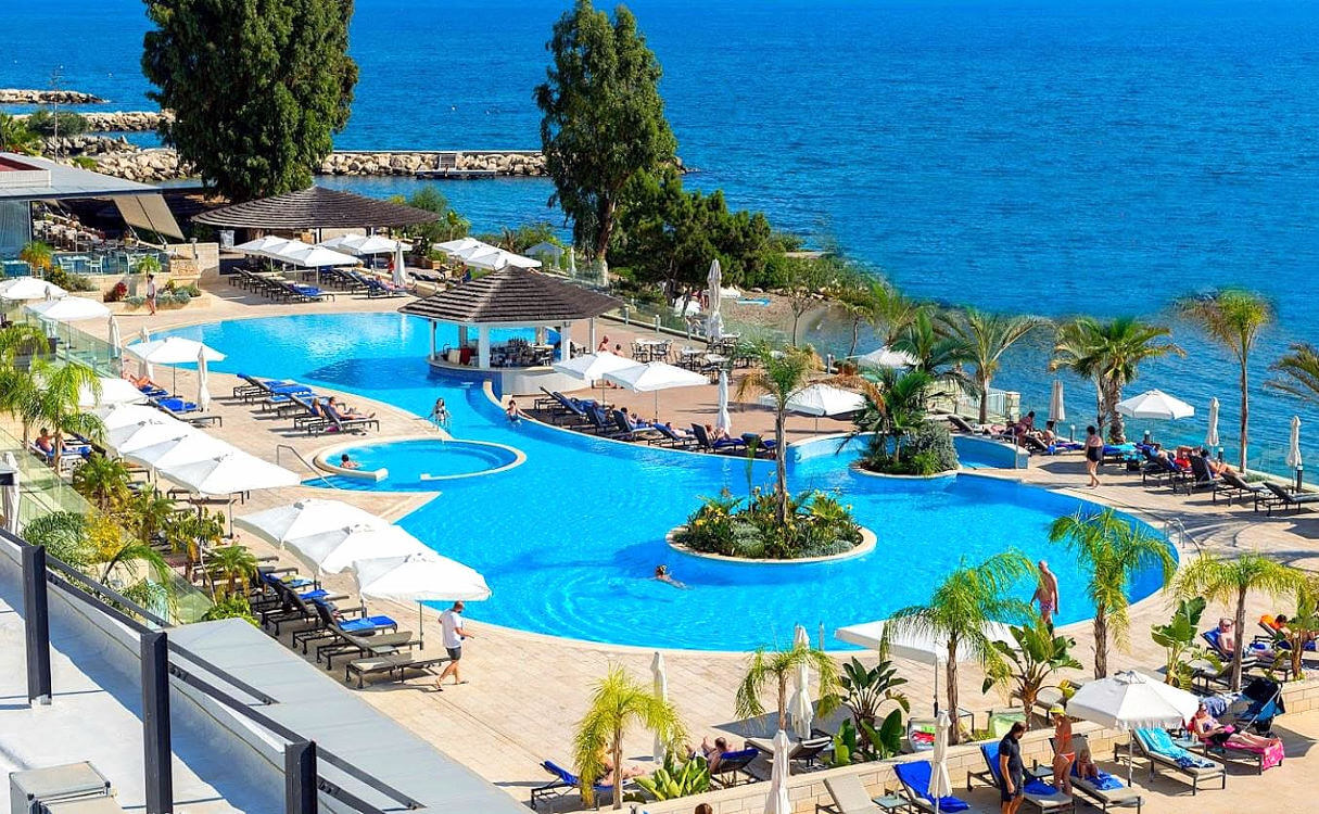 Отели Кипра, Отели Лимассола: The Royal Apollonia Beach 5 star