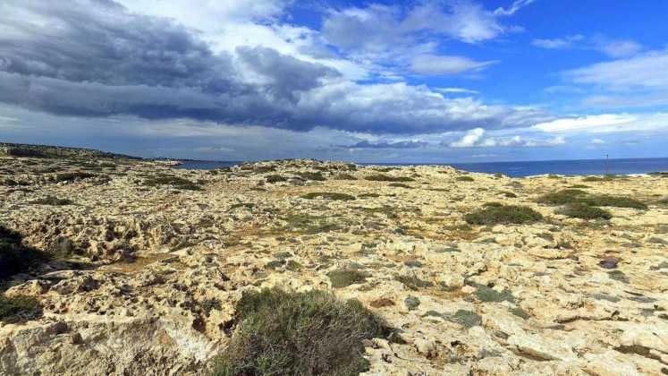 На скалах - Голубая Лагуна Айя Напа, (мыс Каво Греко) Кипр