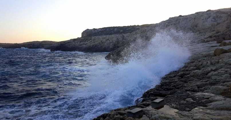 Волны в заливе,Голубая Лагуна Айя Напа, (мыс Каво Греко) Кипр