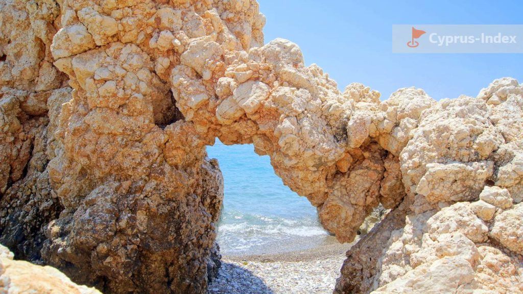 Природная каменная арка, Петра Ту Ромиу, Пафос, Кипр
