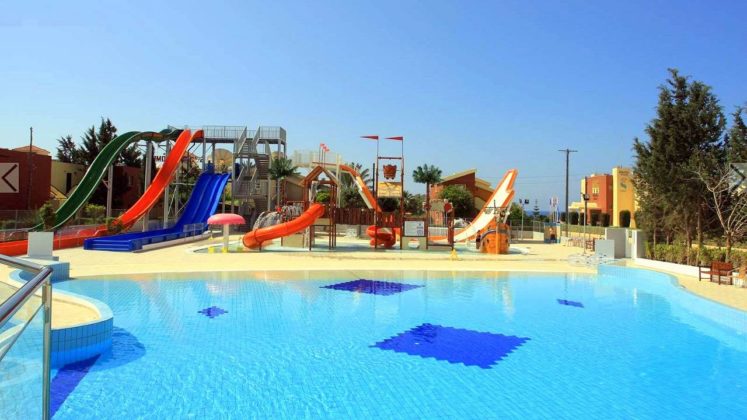 Высокие горки для младших детей, Electra Village Hotel, Айя Напа, Кипр