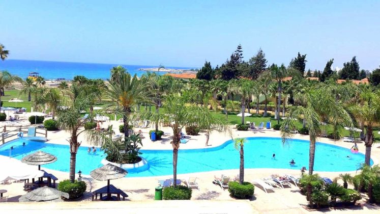 Главный бассейн отеля, Anmaria Beach Hotel, Айя Напа, Кипр