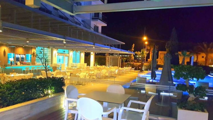 Вечерняя терраса бара, Nestor Hotel, Айя Напа, Кипр