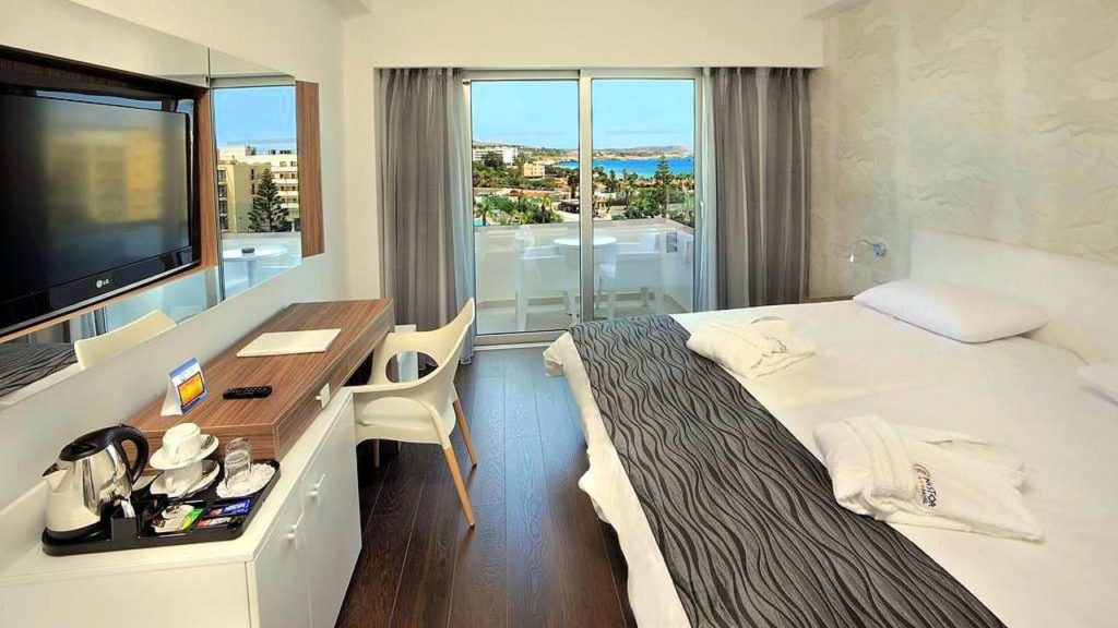 Номер Deluxe Rooms, Nestor Hotel, Айя Напа, Кипр